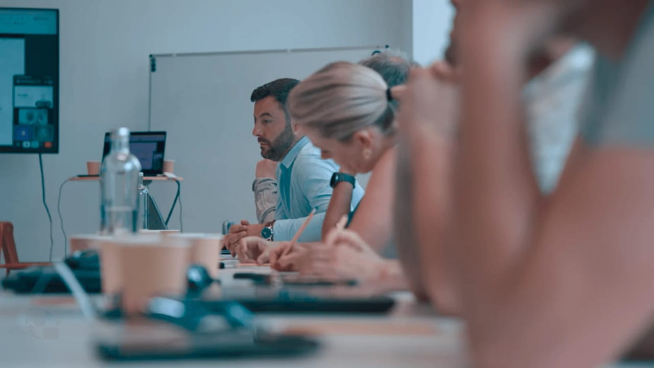 Dirigeants CMSI en réunion collaborative